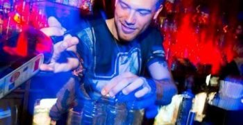 bar-crawl-6