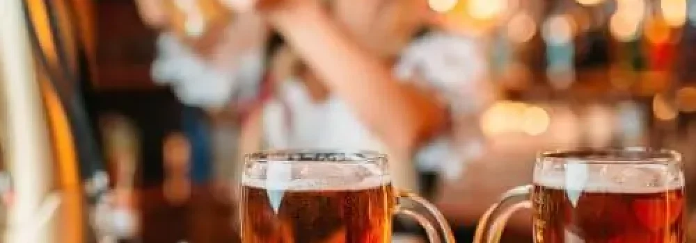 bar-crawl-with-beers-1 (1)