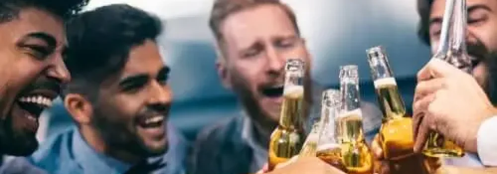 bar-crawl-with-beers-2