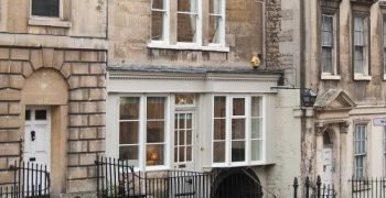 bath-unique-townhouse-3