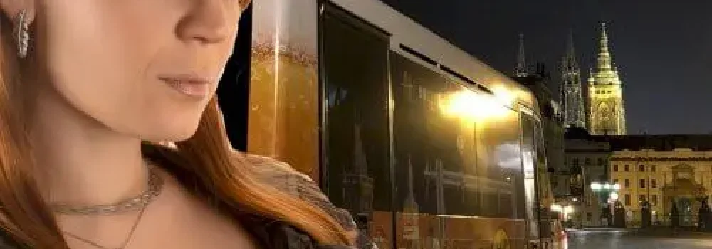 beer-bus-and-stripper-789-2