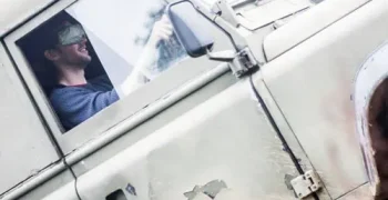blindfold-driving-16
