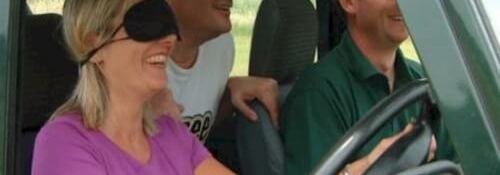 blindfold-driving-17