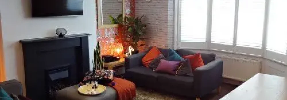 brighton-funky-seaside-house-10