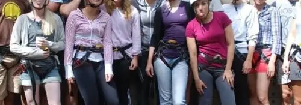 climbing-group-11 (1)