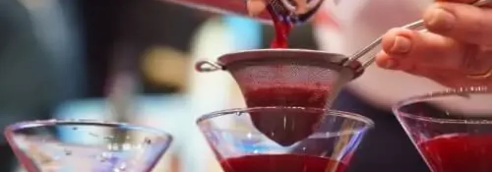cocktail-making-23