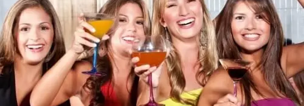 cocktail-making-hen-2 (5)
