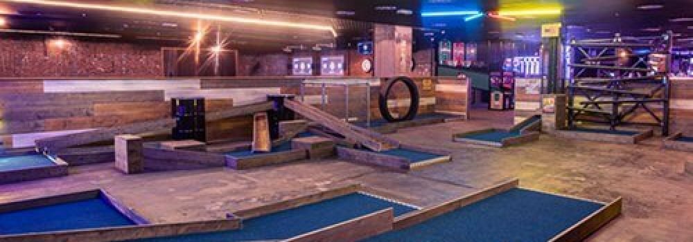 crazy-golf-battle-1