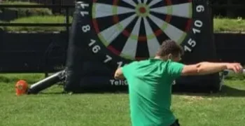 footdarts-15-qto0omg3em3ujdpnrhbjxhfy77j3l614kjnmxvfkbw