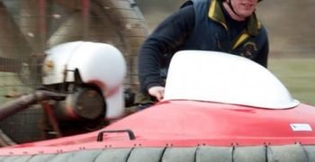 hovercraft-racing-13 (1)