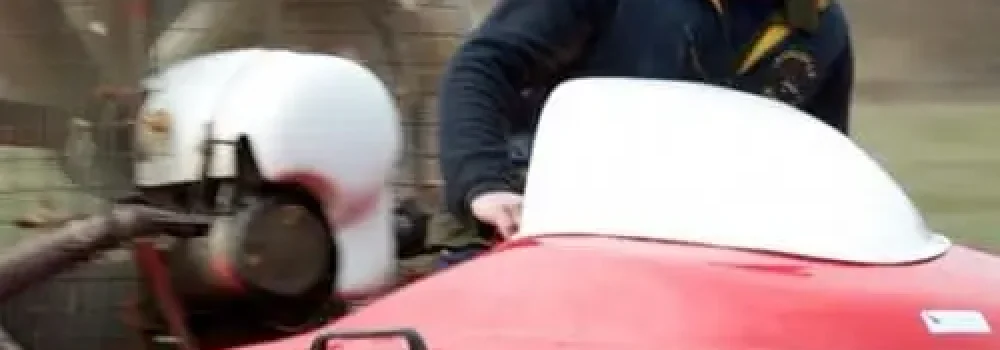 hovercraft-racing-13