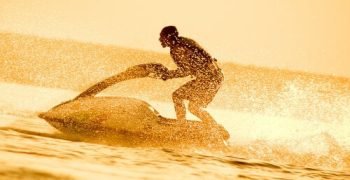 jet-skiing-2