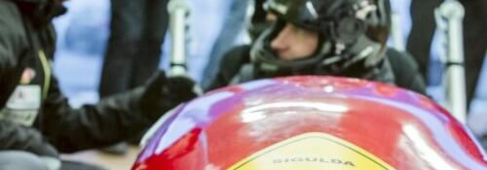 olympic-bobsleigh-990-2