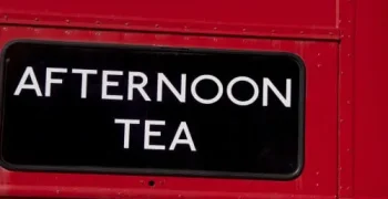 par-tea-bus-1